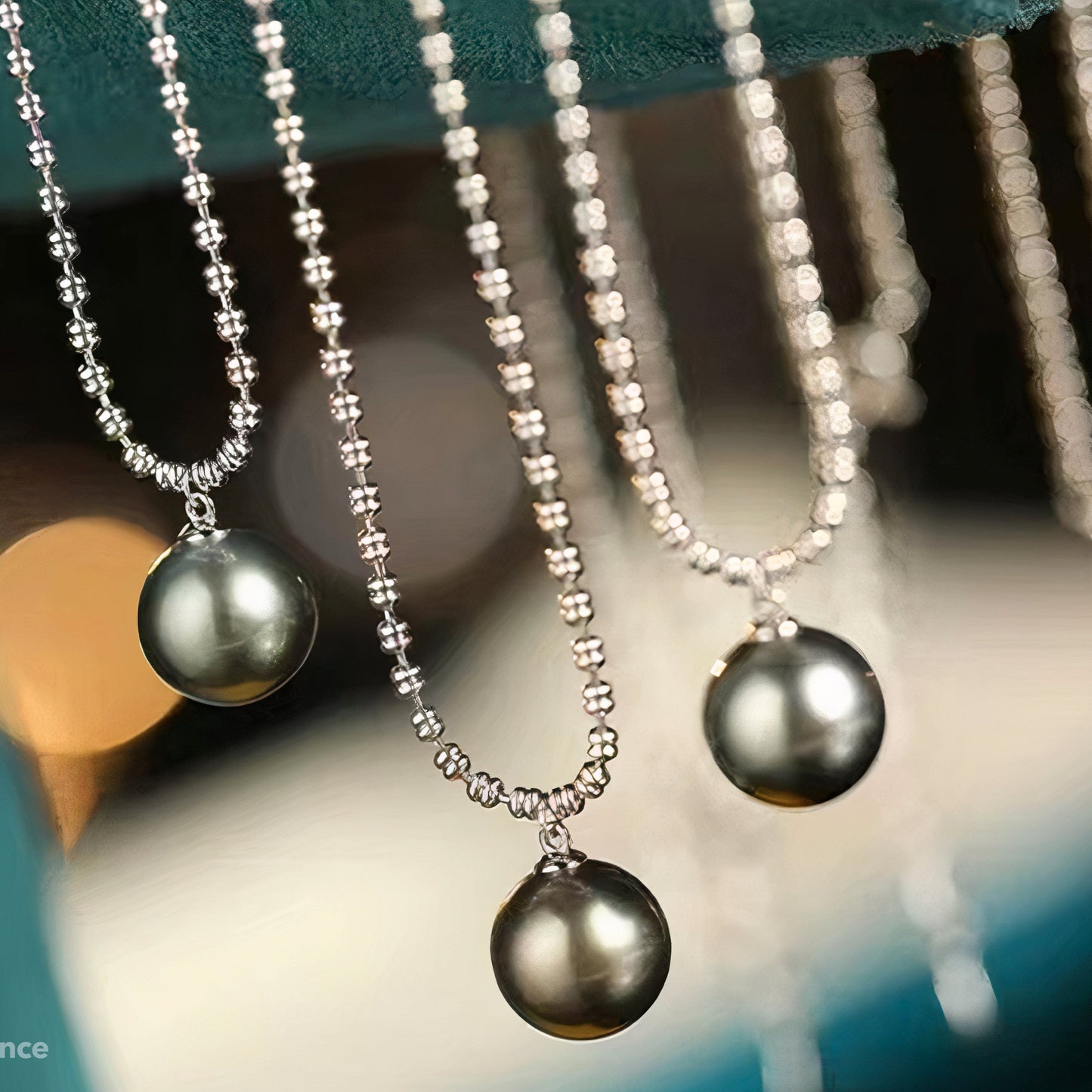 Pendentif Perle Noire