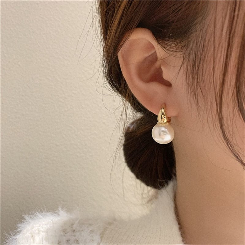 Boucle D'oreille Grosse Perle Blanche