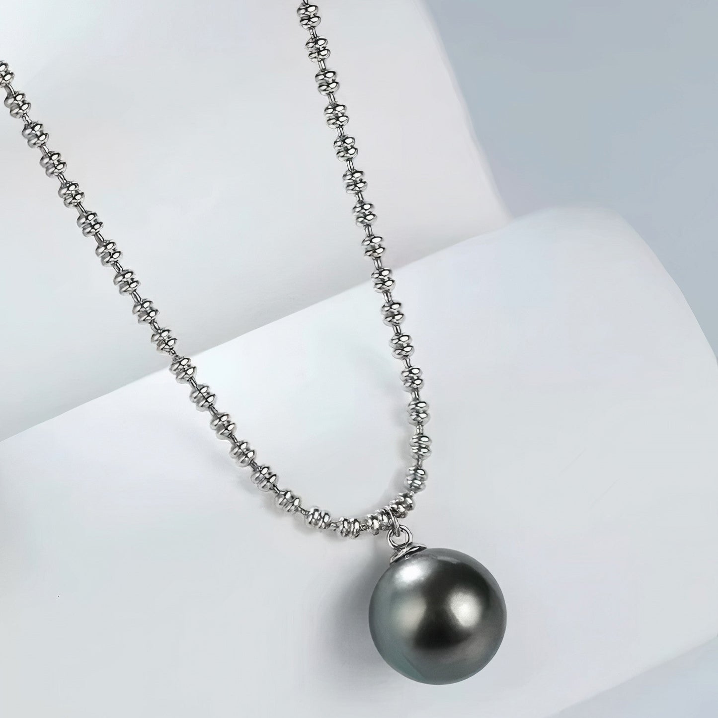 Pendentif Perle Noire
