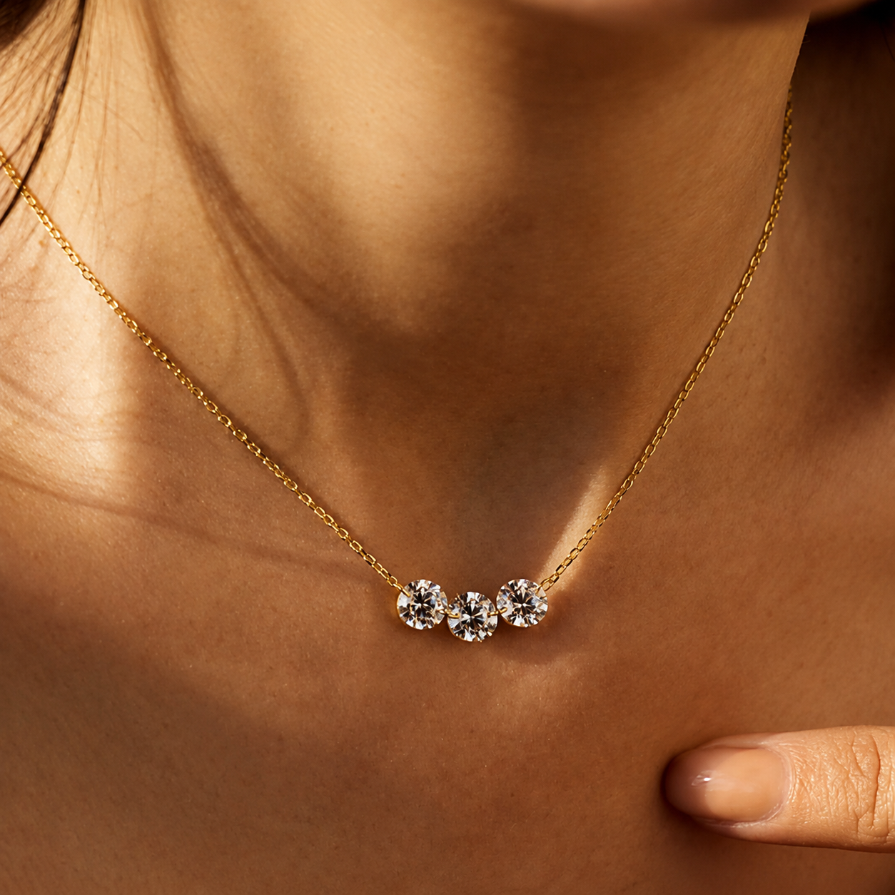 Collier en Argent Véritable S925 avec 3 Zircons Etincelants